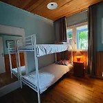 بيت شباب Shifting Sands Surf Camp