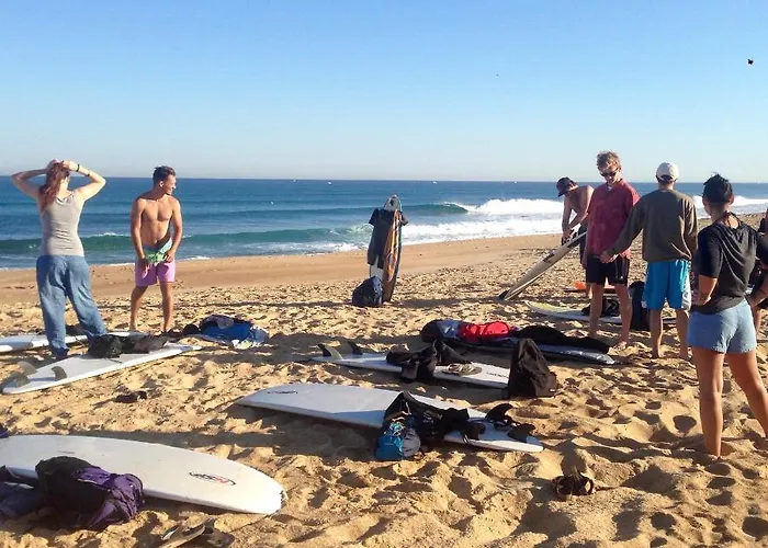 Хостел Shifting Sands Surf Camp *